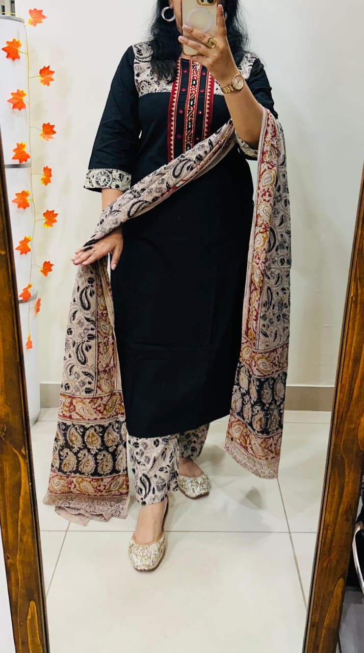 Premium Heavy Kalamkari Cotton Suit Set view 6