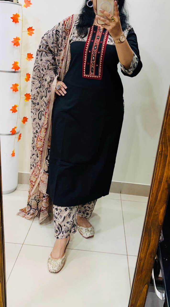 Premium Heavy Kalamkari Cotton Suit Set view 7