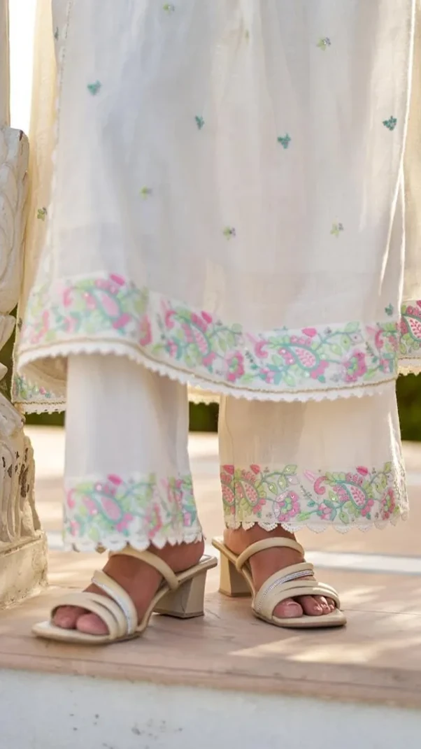 Cotton Mal Anarkali Kurti Dress Set view 11