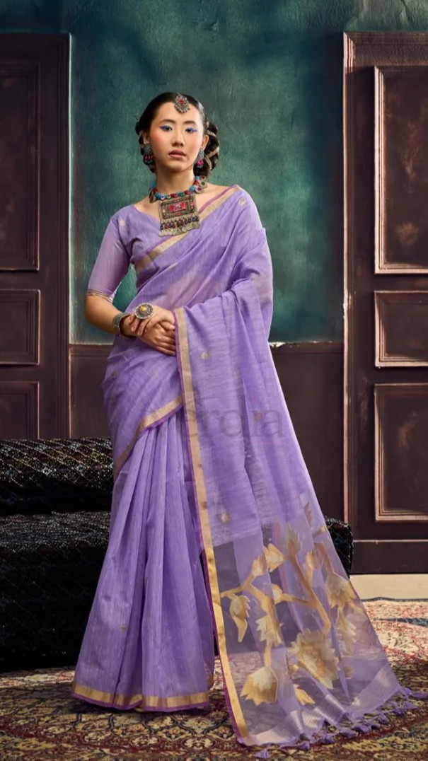 Pure Munga Silk Handloom Weaving Saree with Gold Zari Border