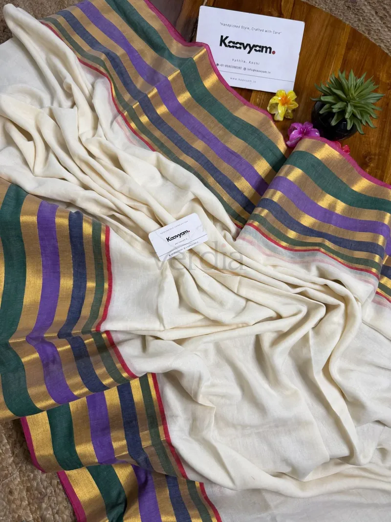 Pure mul cotton  Saree featuring a kanchi border with blouse fabric. view 3