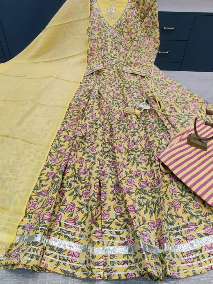 Cotton Anarkali with gota detailing and tassels view 3