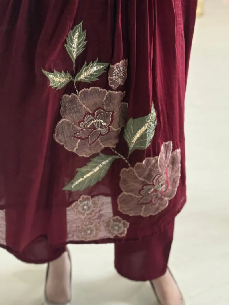 Premium Mul Chanderi Kurti Set with Heavy Embroidered Dupatta view 4