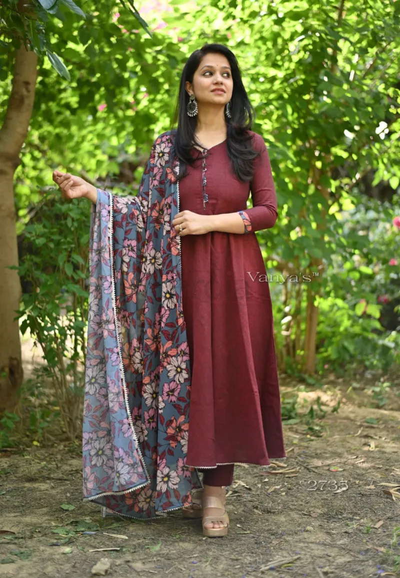 Handloom Cotton Anarakali Kurta Set view 2