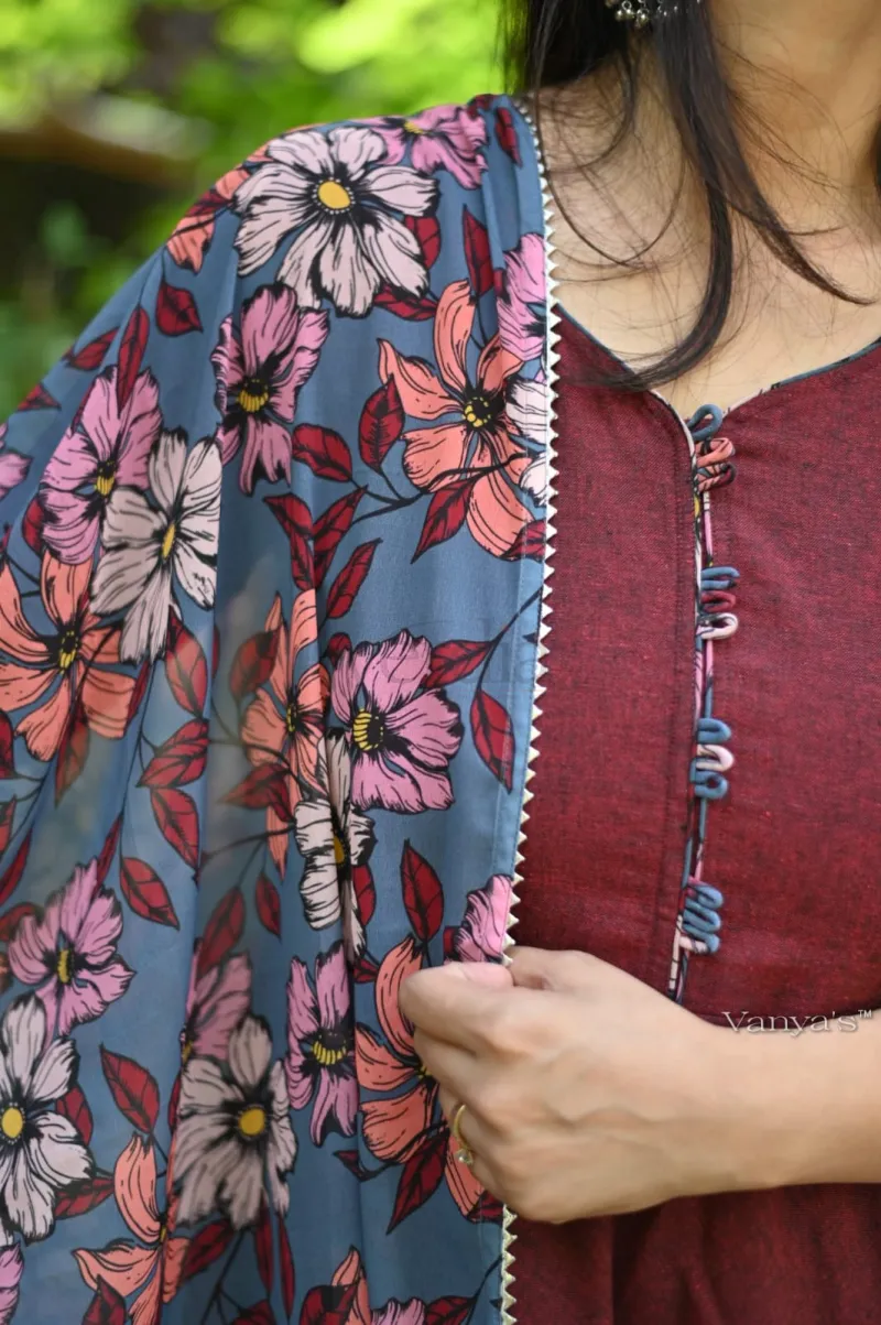 Handloom Cotton Anarakali Kurta Set view 5
