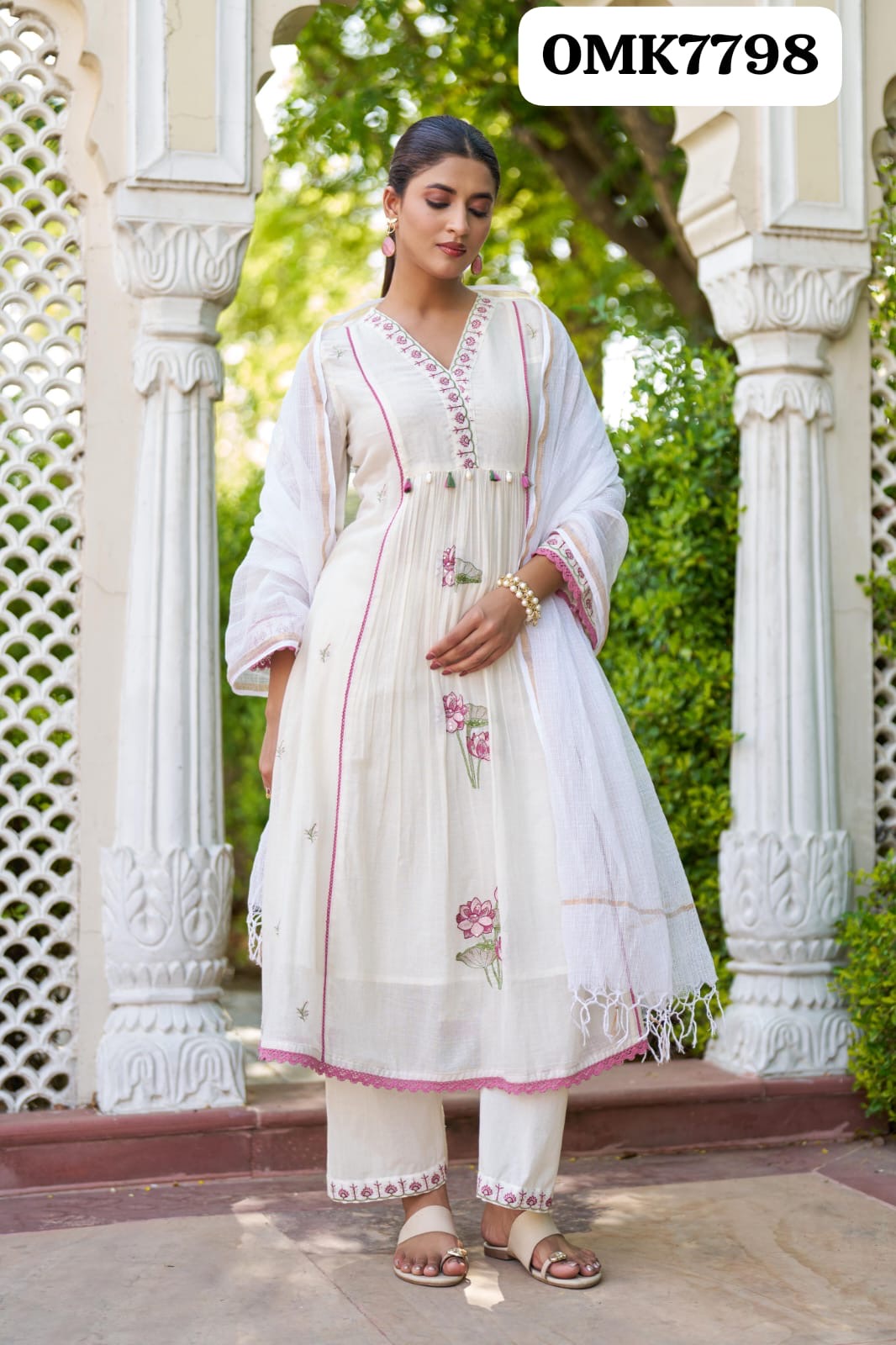 Mulmul Anarkali Kurti Set view 2